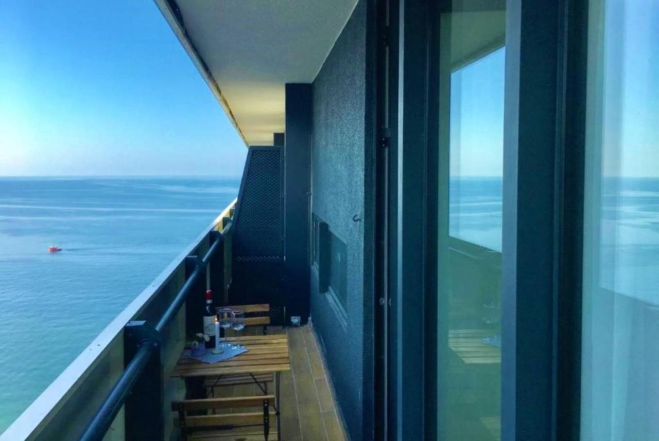 Sea Side Aparthotel In Orbi Complex Batumi Exterior photo